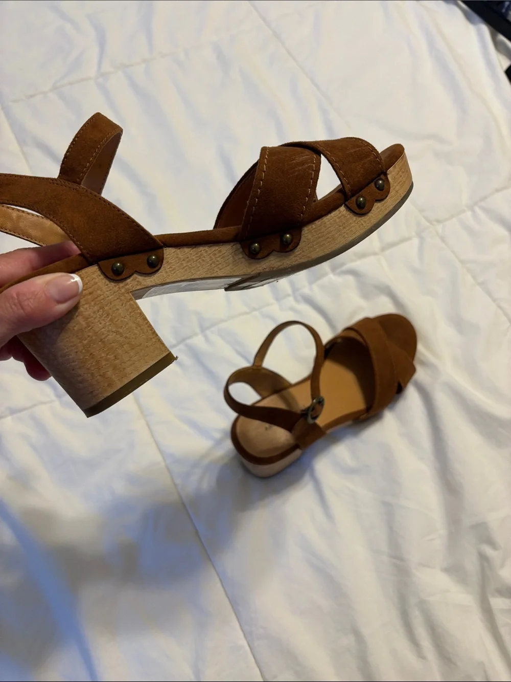 American Eagle Outfitters Brown Suede Platform Wedge Sandals